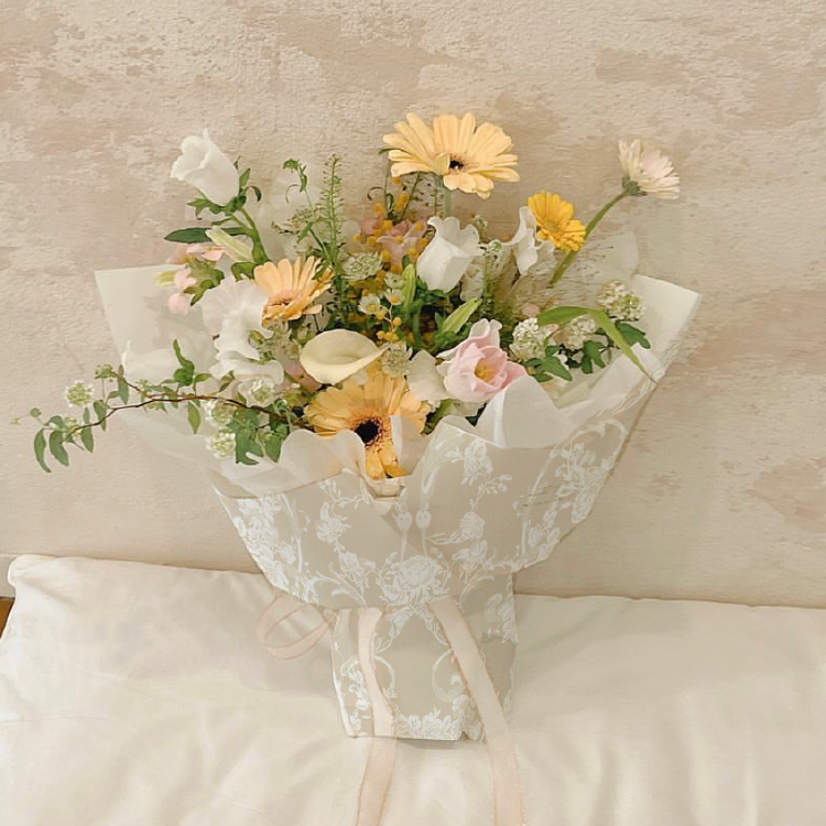 Spring Botanical Print Flower Wrapping Paper Pack 20 (58x58cm) Floral