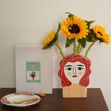 Load image into Gallery viewer, Abstract Girl Ceramic Design Flower Vase