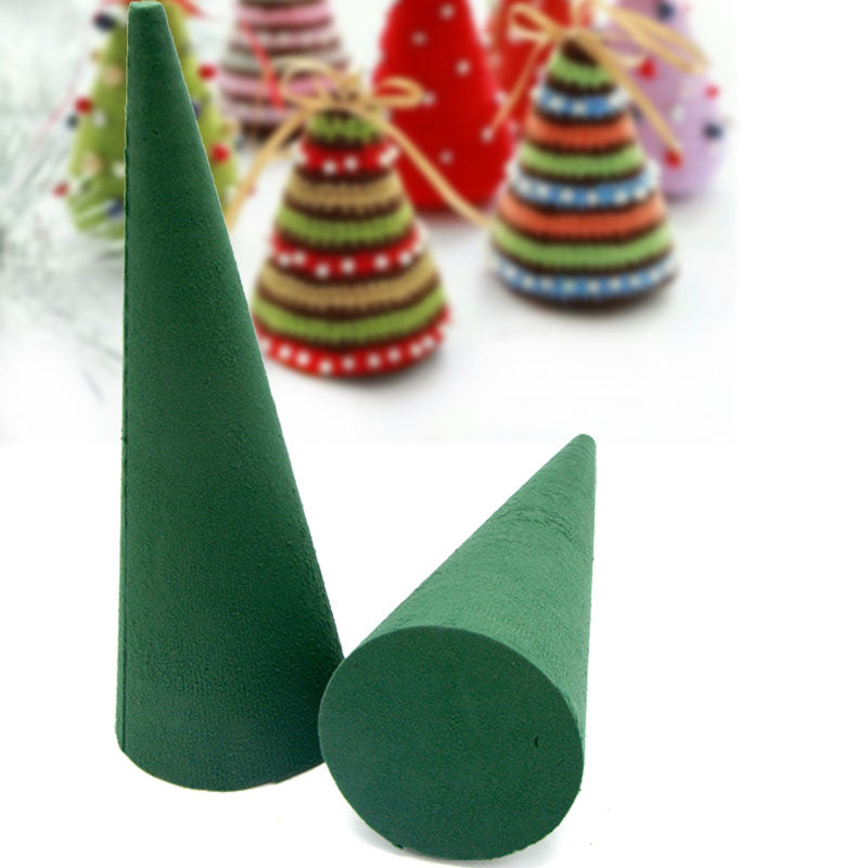 OASIS Ideal Floral Foam Cone - Green - 12 x 32cm : : Home &  Kitchen